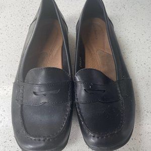 Women's Bass Loafers "Antoniette" Navy Blue size 11